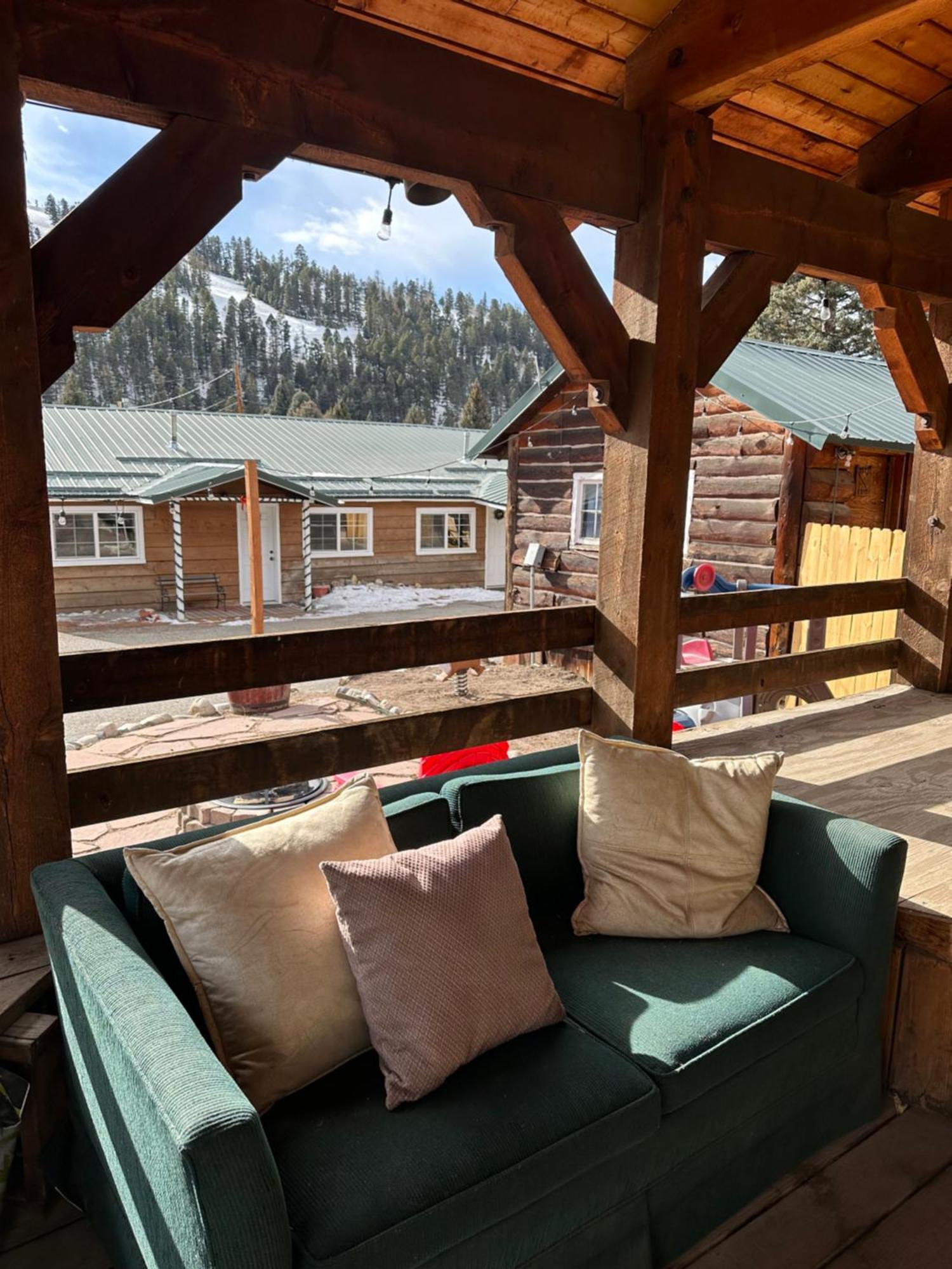 Deer Lodge Red River Zewnętrze zdjęcie